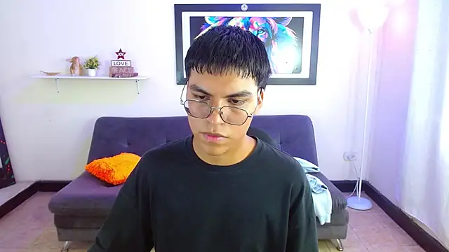 Maecum18 online show from 03-17-26, 08:45