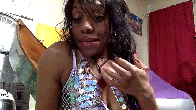 Snapshot of NatalieGainer_goodies chatting on 02-11-26, 01:10 NatalieGainer goodies online show from 02-11-26, 01:10