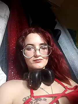 Snapshot of Persefoha chatting on 02-11-26, 12:26 Persefoha online show from 02-11-26, 12:26