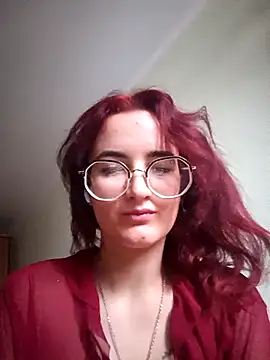 Snapshot of Persefoha chatting on 02-12-26, 02:12 Persefoha online show from 02-12-26, 02:12