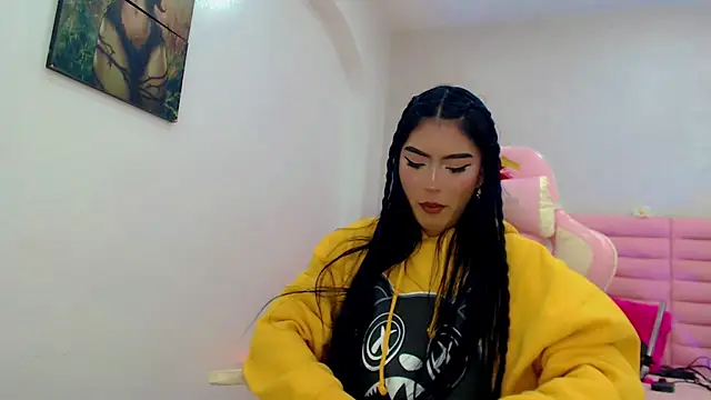 Snapshot of estefany_squirt1 chatting on 02-12-26, 04:29 estefany squirt1 online show from 02-12-26, 04:29