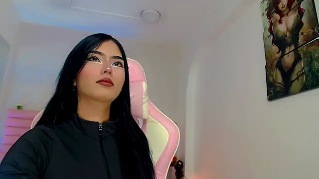 Snapshot of estefany_squirt1 chatting on 03-07-26, 04:53 estefany squirt1 online show from 03-07-26, 04:53