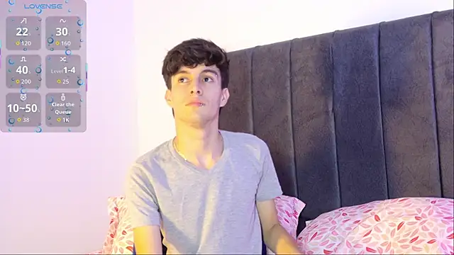 axxxel twink online show from 05-30-26, 02:30