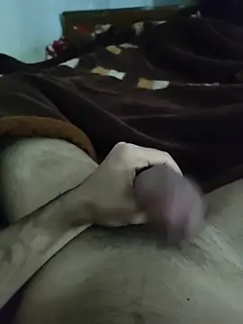 Snapshot of amirMohamed58 chatting on 02-12-26, 11:22 amirMohamed58 online show from 02-12-26, 11:22