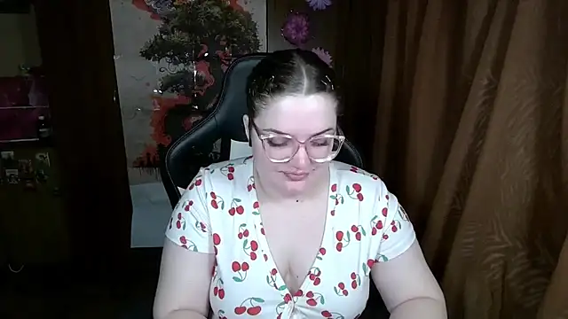 Teasing Dora online show from 03-26-26, 11:43