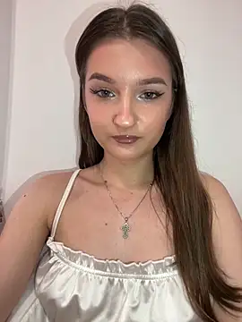 Green eyes lady online show from 02-24-26, 11:08