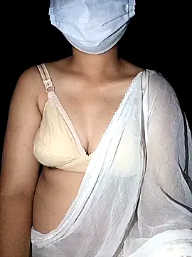 Snapshot of Sexy_--2 chatting on 02-17-26, 07:20 Sexy --2 online show from 02-17-26, 07:20