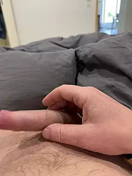 petitsexe52 online show from 03-09-26, 01:15