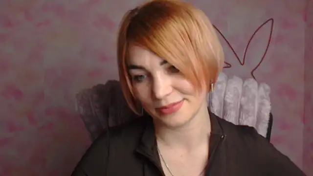 CuttieEmma online show from 04-01-26, 11:33