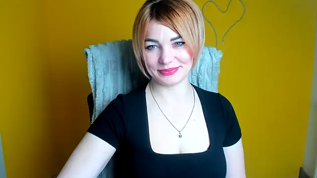 CuttieEmma online show from 04-23-26, 06:03