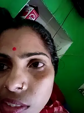 Snapshot of Priyakoli4568 chatting on 05-07-26, 06:08 Priyakoli4568 online show from 05-07-26, 06:08