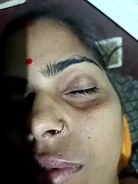Snapshot of Priyakoli4568 chatting on 05-10-26, 06:24 Priyakoli4568 online show from 05-10-26, 06:24