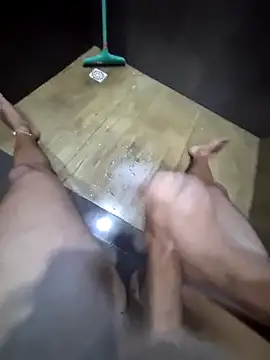 LucasSouza74185 online show from 04-08-26, 08:53