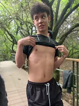 yoursexyjose online show from 04-23-26, 07:27