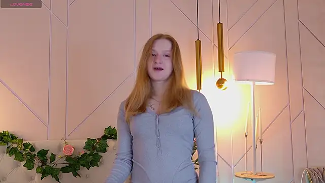 AmandaWatts online show from 02-24-26, 05:16