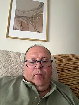 YachtCaptain10 online show from 04-13-26, 06:13