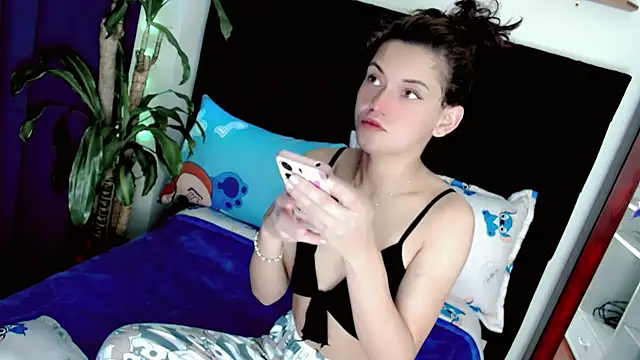NathalialLooes online show from 07-23-26, 05:11