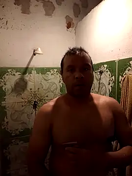 Snapshot of Sthriga chatting on 03-25-26, 08:20 Sthriga online show from 03-25-26, 08:20