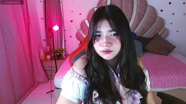 mia fox666 online show from 04-26-26, 01:47