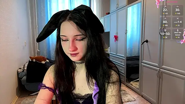 Snapshot of UrBabeLuna chatting on 03-12-26, 01:06 UrBabeLuna online show from 03-12-26, 01:06