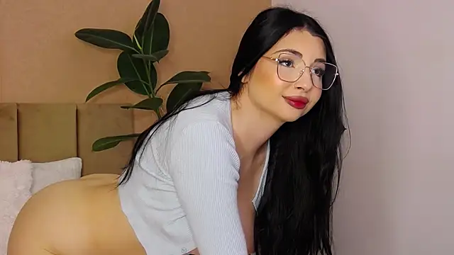 BellaHere online show from 05-16-26, 06:21