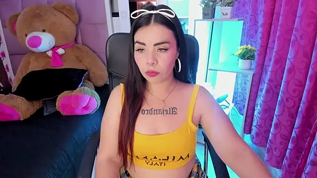 liany taylor online show from 05-01-26, 02:49