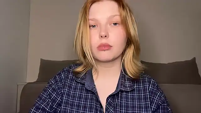 Ophelia Ritz online show from 05-02-26, 10:37