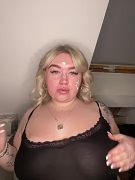 TwoWayT xx online show from 02-18-26, 10:22