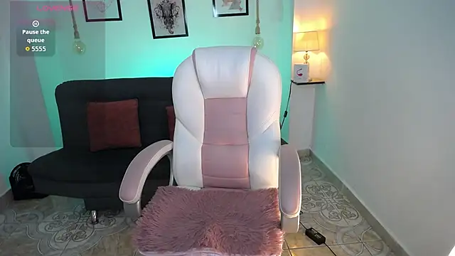 Snapshot of adhara_11 chatting on 01-31-26, 10:30 adhara 11 online show from 01-31-26, 10:30