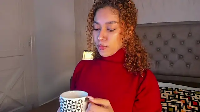 Sienna brunette online show from 04-17-26, 11:57