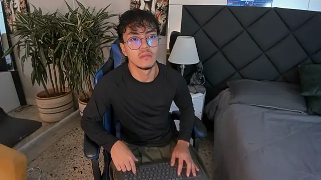 kai storn online show from 03-07-26, 11:18