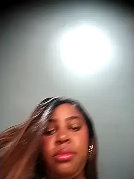 Snapshot of LUCIA-FERRERO chatting on 03-12-26, 08:04 LUCIA-FERRERO online show from 03-12-26, 08:04