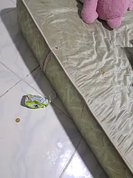 Cris18sexy online show from 04-24-26, 01:41