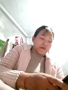 Snapshot of Beeio_diaeo chatting on 02-02-26, 01:54 Beeio diaeo online show from 02-02-26, 01:54