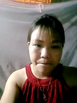 Snapshot of Beeio_diaeo chatting on 02-15-26, 03:03 Beeio diaeo online show from 02-15-26, 03:03