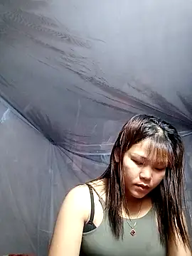 Snapshot of Beeio_diaeo chatting on 02-16-26, 02:13 Beeio diaeo online show from 02-16-26, 02:13