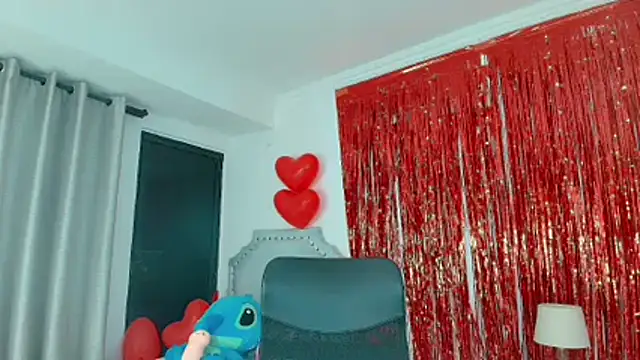 Snapshot of paulina_ponce chatting on 02-14-26, 03:36 paulina ponce online show from 02-14-26, 03:36