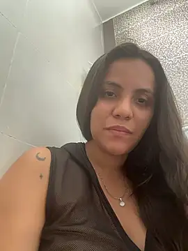 Snapshot of paulina_ponce chatting on 02-24-26, 09:35 paulina ponce online show from 02-24-26, 09:35