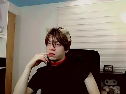 duvisex19 online show from 03-18-26, 03:20