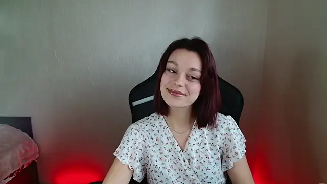 Snapshot of Eva_Avea chatting on 02-09-26, 09:13 Eva Avea online show from 02-09-26, 09:13