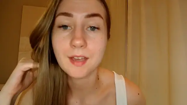 Snapshot of BluueSilk chatting on 01-17-25, 09:06 BluueSilk online show from 01-17-25, 09:06