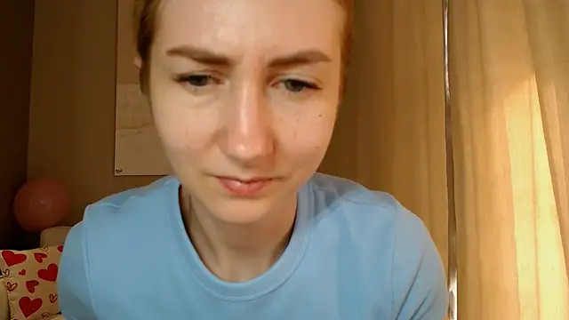 Snapshot of BluueSilk chatting on 03-04-25, 12:12 BluueSilk online show from 03-04-25, 12:12