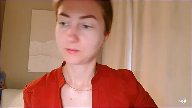 Snapshot of BluueSilk chatting on 09-11-25, 05:51 BluueSilk online show from 09-11-25, 05:51