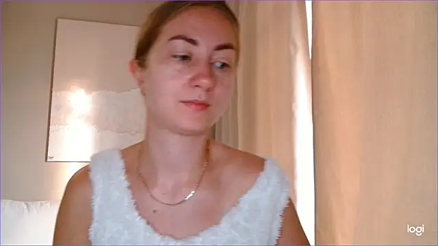 Snapshot of BluueSilk chatting on 09-24-25, 05:44 BluueSilk online show from 09-24-25, 05:44