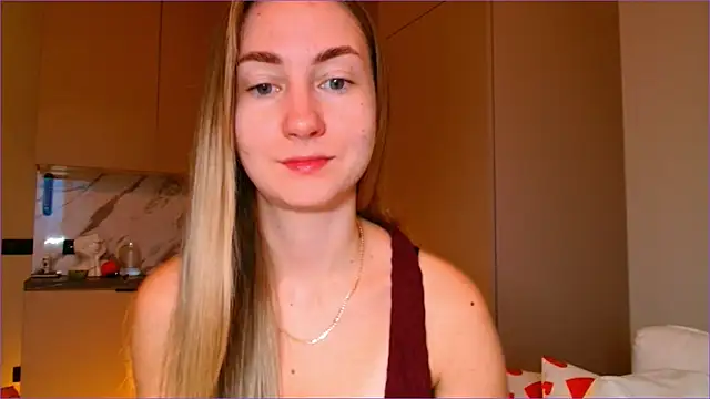 Snapshot of BluueSilk chatting on 11-27-25, 06:04 BluueSilk online show from 11-27-25, 06:04