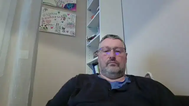 doudou310 online show from 02-13-26, 04:19