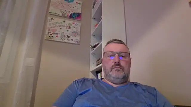 doudou310 online show from 03-04-26, 05:02