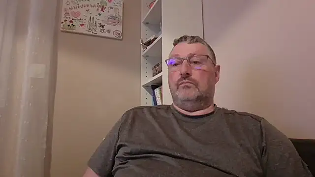 doudou310 online show from 03-12-26, 04:07