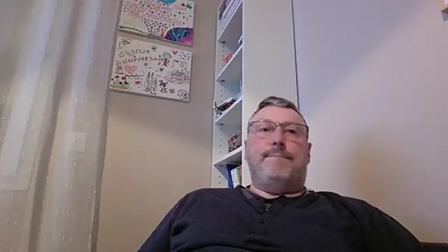 doudou310 online show from 03-31-26, 04:13