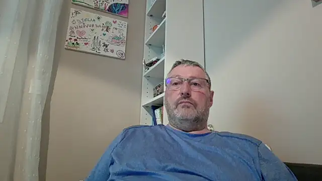 doudou310 online show from 04-19-26, 03:50